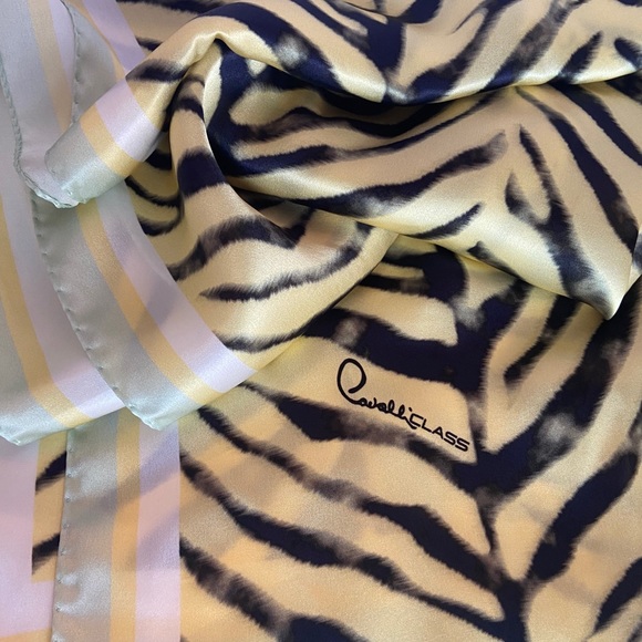 Roberta Cavalli - Cavalli Class Silk Scarf ZEBRA - Picture 2 of 8
